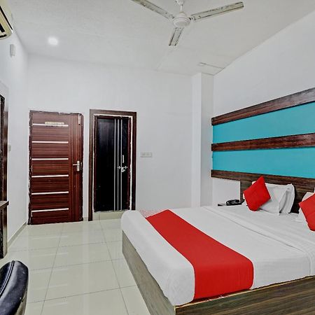 Oyo 11649 Hotel Mahima Gandhinagar Eksteriør bilde
